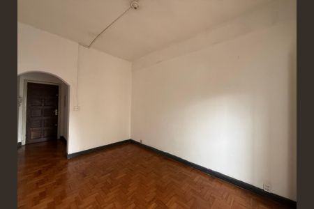 Studio à venda com 50m², 1 quarto e sem vaga Studio à venda com 50m², 1 quarto e sem vagaSala
