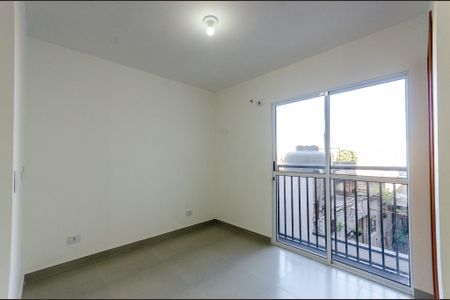 Quarto de kitnet/studio para alugar com 1 quarto, 25m² em Vila Zat, São Paulo