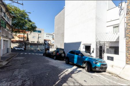 Studio para alugar com 25m², 1 quarto e sem vaga Studio para alugar com 25m², 1 quarto e sem vagaFachada
