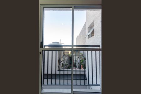 Quarto - Sacada de kitnet/studio para alugar com 1 quarto, 25m² em Vila Zat, São Paulo