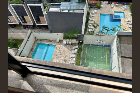 Apartamento à venda com 124m², 3 quartos e 3 vagas Apartamento à venda com 124m², 3 quartos e 3 vagasVista
