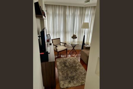 Apartamento à venda com 124m², 3 quartos e 3 vagas Apartamento à venda com 124m², 3 quartos e 3 vagasSala