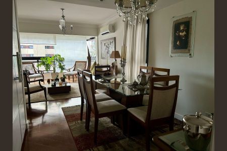 Apartamento à venda com 124m², 3 quartos e 3 vagas Apartamento à venda com 124m², 3 quartos e 3 vagasSala