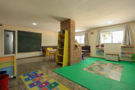 Apartamento à venda com 72m², 2 quartos e 1 vaga Apartamento à venda com 72m², 2 quartos e 1 vagaÁrea comum - Brinquedoteca