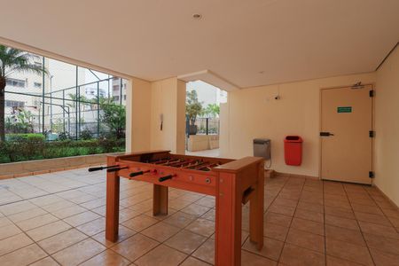 Apartamento à venda com 72m², 2 quartos e 1 vaga Apartamento à venda com 72m², 2 quartos e 1 vagaÁrea comum - Espaço de jogos