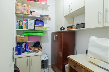 Apartamento à venda com 59m², 1 quarto e sem vagaQuarto de Serviço