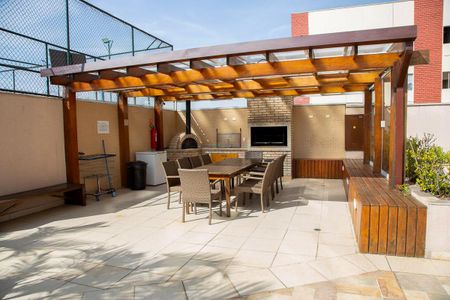 Apartamento à venda com 57m², 2 quartos e 1 vaga Apartamento à venda com 57m², 2 quartos e 1 vagaÁrea comum - Churrasqueira