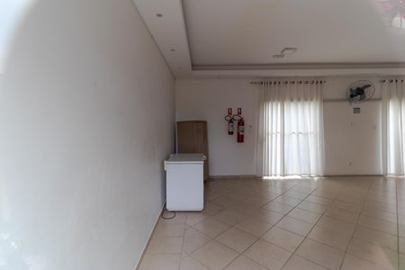 Apartamento para alugar com 47m², 1 quarto e 1 vaga Apartamento para alugar com 47m², 1 quarto e 1 vagaÁrea comum - Salão de festas