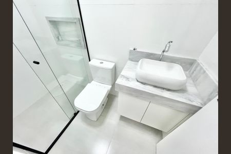 Casa à venda com 123m², 3 quartos e 2 vagasBanheiro