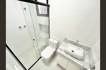 Casa à venda com 123m², 3 quartos e 2 vagasBanheiro
