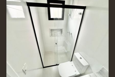 Casa à venda com 123m², 3 quartos e 2 vagasBanheiro da Suíte