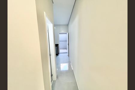 Casa à venda com 123m², 3 quartos e 2 vagasCorredor