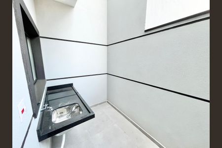 Casa à venda com 123m², 3 quartos e 2 vagasQuintal