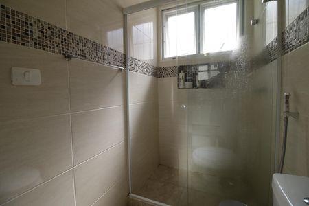 Casa de condomínio à venda com 375m², 4 quartos e 2 vagasBanheiro da Suíte 4