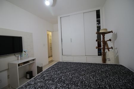 Casa de condomínio à venda com 375m², 4 quartos e 2 vagasquarto 2
