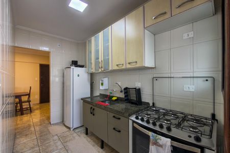 Apartamento para alugar com 76m², 2 quartos e 1 vagaCozinha 