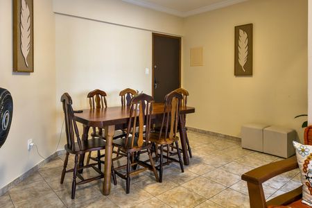 Apartamento para alugar com 76m², 2 quartos e 1 vagaSala