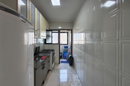 Apartamento para alugar com 76m², 2 quartos e 1 vagaCozinha 