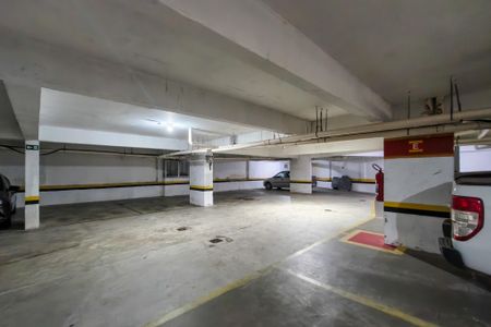 Apartamento para alugar com 76m², 2 quartos e 1 vagaGaragem