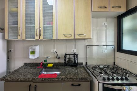 Apartamento para alugar com 76m², 2 quartos e 1 vagaCozinha 