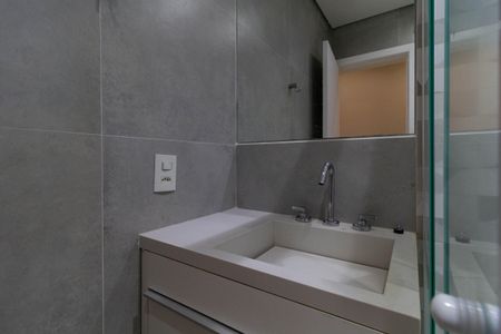 Apartamento à venda com 74m², 2 quartos e 1 vagaBanheiro