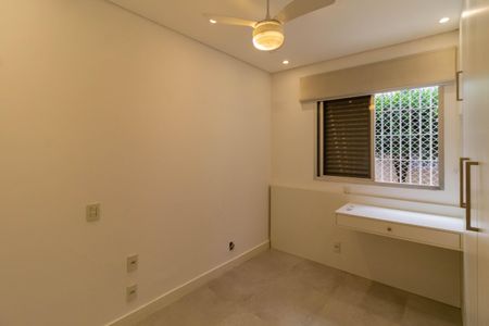 Apartamento à venda com 74m², 2 quartos e 1 vagaQuarto