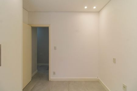 Apartamento à venda com 74m², 2 quartos e 1 vagaQuarto