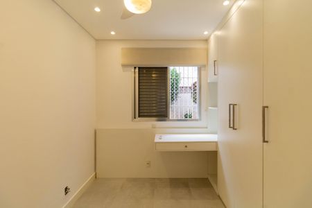 Apartamento à venda com 74m², 2 quartos e 1 vagaQuarto