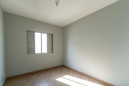 Quarto 2 de apartamento para alugar com 2 quartos, 60m² em Taboão, São Bernardo do Campo