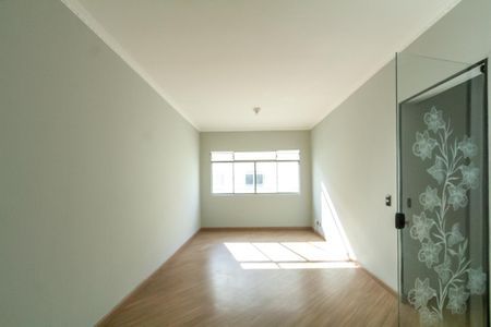 Apartamento para alugar com 60m², 2 quartos e 1 vagaSala