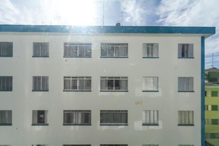 Vista da Sala de apartamento para alugar com 2 quartos, 60m² em Taboão, São Bernardo do Campo