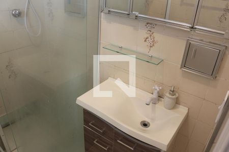 Casa à venda com 165m², 5 quartos e 1 vaga Casa à venda com 165m², 5 quartos e 1 vagaBanheiro