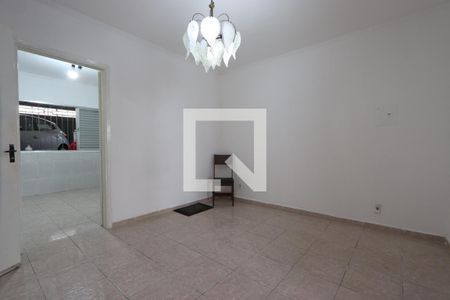 Casa à venda com 165m², 5 quartos e 1 vaga Casa à venda com 165m², 5 quartos e 1 vagaSala