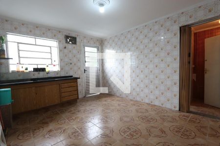 Casa à venda com 165m², 5 quartos e 1 vaga Casa à venda com 165m², 5 quartos e 1 vagaCozinha