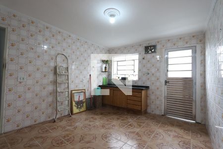 Casa à venda com 165m², 5 quartos e 1 vaga Casa à venda com 165m², 5 quartos e 1 vagaCozinha