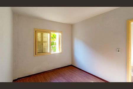 Casa à venda com 168m², 4 quartos e 2 vagas Casa à venda com 168m², 4 quartos e 2 vagasQuarto 3