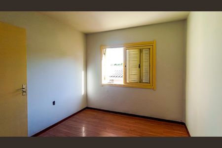 Casa à venda com 168m², 4 quartos e 2 vagas Casa à venda com 168m², 4 quartos e 2 vagasQuarto 2