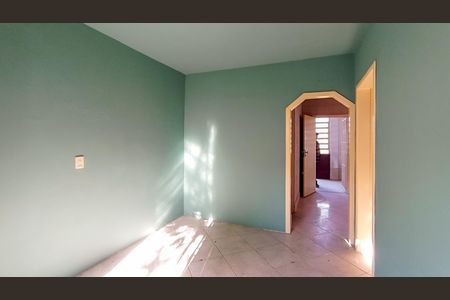 Casa à venda com 168m², 4 quartos e 2 vagas Casa à venda com 168m², 4 quartos e 2 vagasQuarto 4