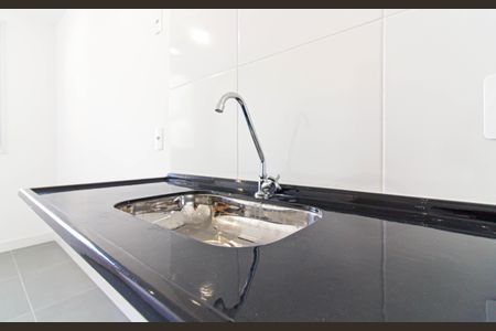 Cozinha de apartamento à venda com 1 quarto, 25m² em Água Branca, São Paulo