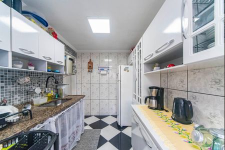 Apartamento à venda com 54m², 2 quartos e 1 vagaCozinha 