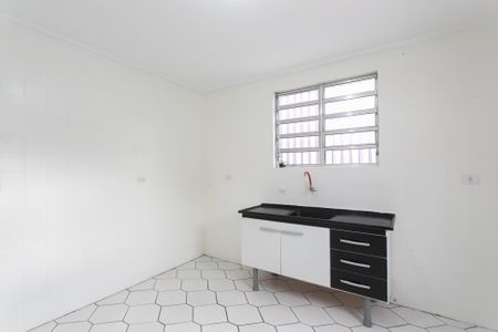 Casa para alugar com 125m², 2 quartos e 2 vagasCozinha 