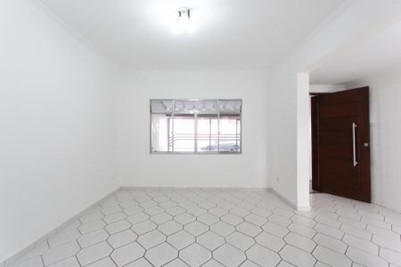 Casa para alugar com 125m², 2 quartos e 2 vagasSala