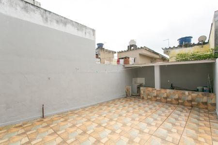 Casa para alugar com 125m², 2 quartos e 2 vagasÁrea Externa 