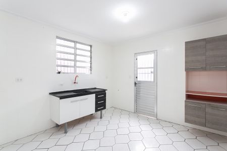 Casa para alugar com 125m², 2 quartos e 2 vagasCozinha 