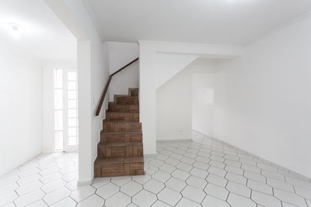Casa para alugar com 125m², 2 quartos e 2 vagasSala