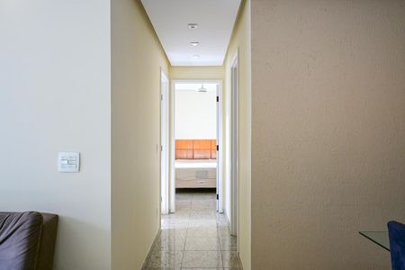 Corredor de apartamento à venda com 2 quartos, 70m² em Vila Andrade, São Paulo