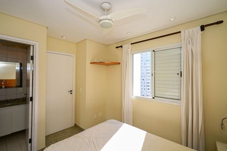 Apartamento para alugar com 70m², 2 quartos e 2 vagasSuíte