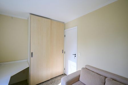 Apartamento para alugar com 70m², 2 quartos e 2 vagasQuarto