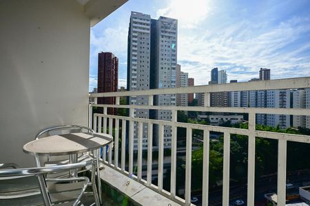 Varanda de apartamento à venda com 2 quartos, 70m² em Vila Andrade, São Paulo