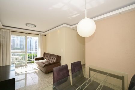 Sala de apartamento à venda com 2 quartos, 70m² em Vila Andrade, São Paulo